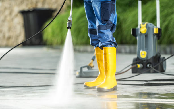 Why Choose Our Certified Pressure Washing Experts for Your Project Needs in Freeland, PA?