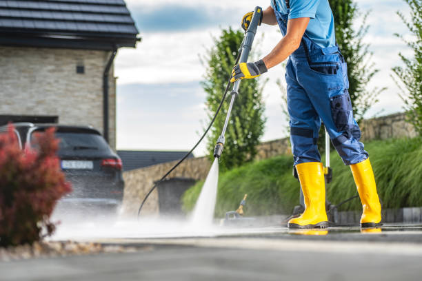 Best Pressure Washing Contractors  in Freeland, PA